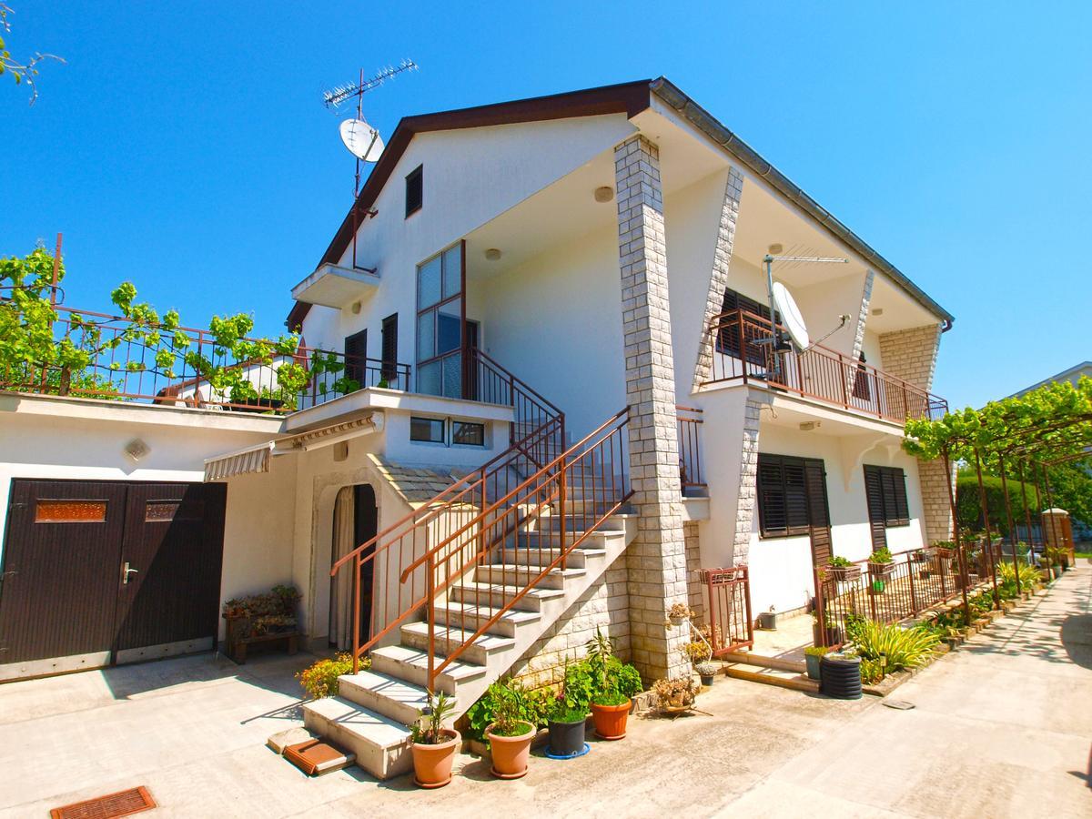 Apartment Milorad 786 Fazana Exterior photo