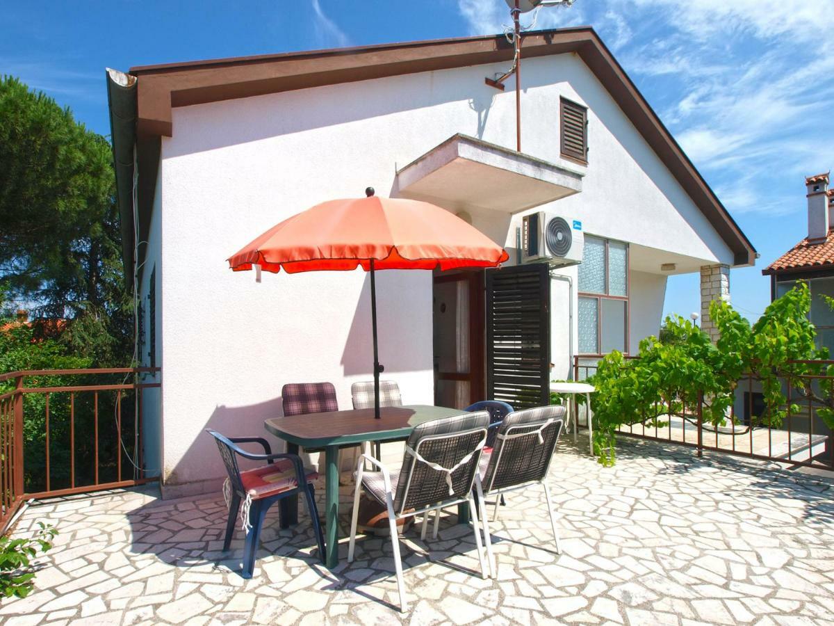 Apartment Milorad 786 Fazana Exterior photo